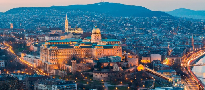 BUDAPEŞTE - VİYANA - BRATİSLAVA - PRAG